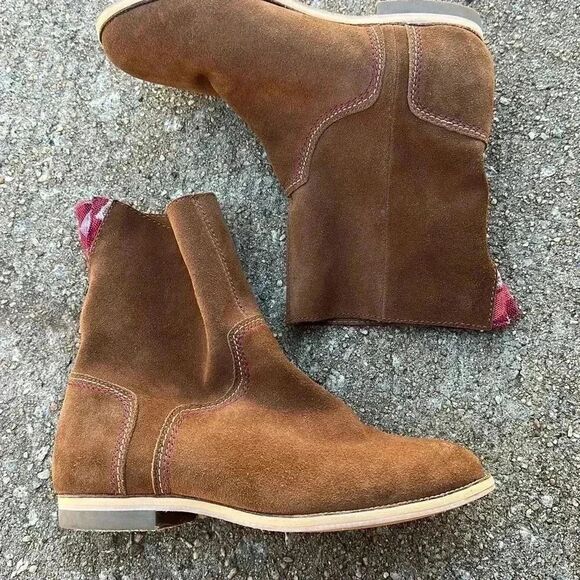 Reef Low Desert Boots - Picture 2 of 13